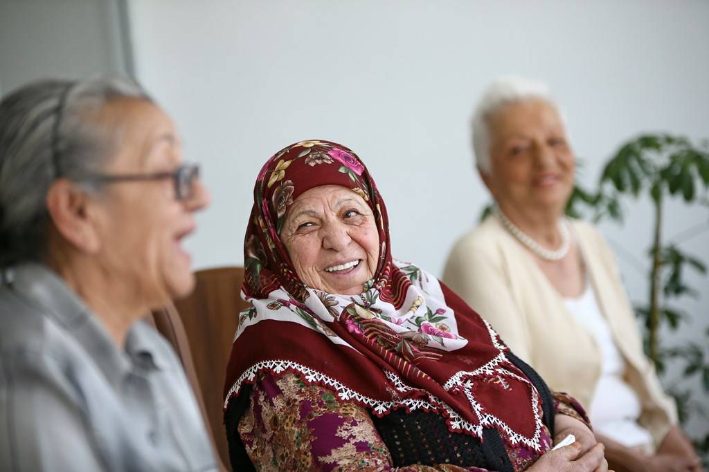 Yaşlı Destek Programı (YADES) 2024’e 11 Milyon TL Destek!